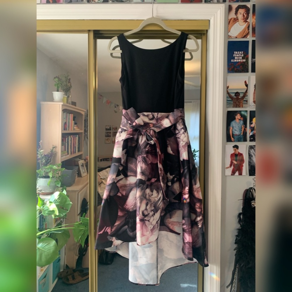 SLNY Womens Formal dress, size 10, worn once